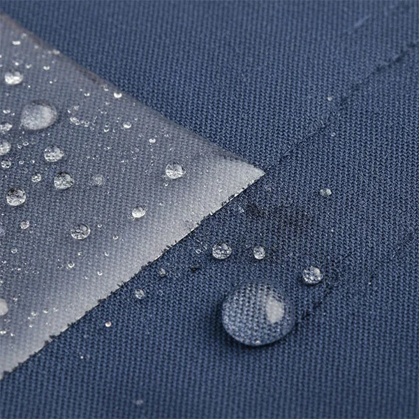 Oxford Fabric: Weaving Tradition into Modern Apparel