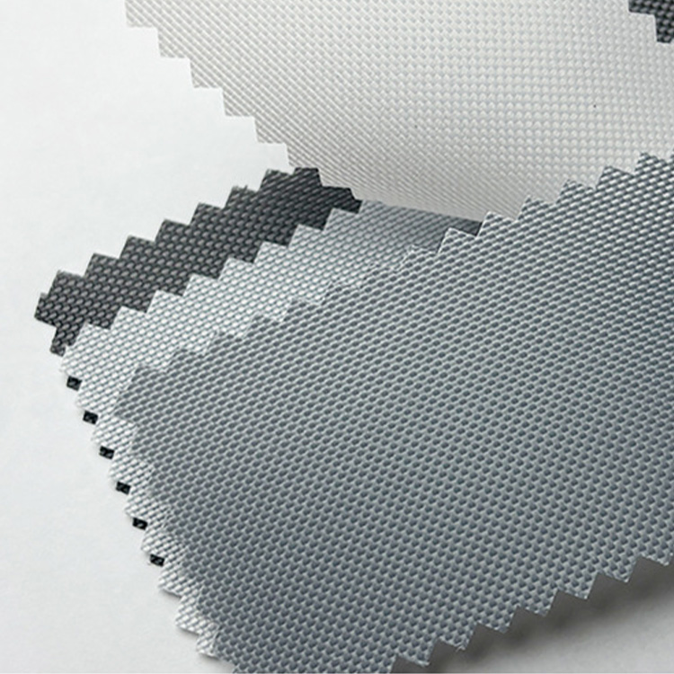 Oxford Fabric: Weaving Tradition into Modern Apparel